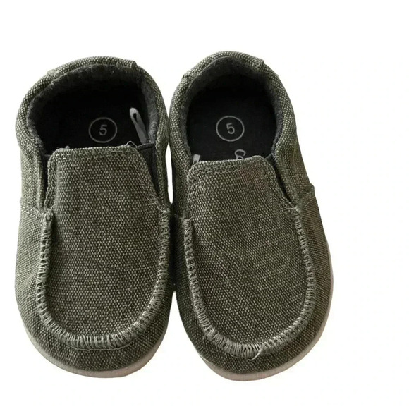 Cat & Jack Loafers size 5 - Picture 1 of 3